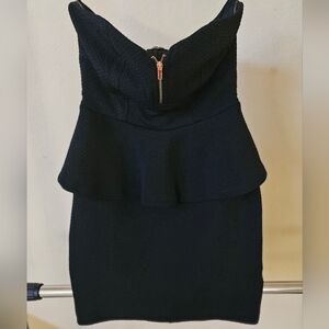 Xs black dress